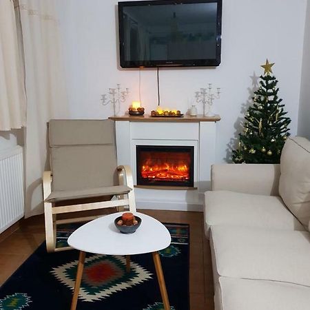 Fairytale Apartment Close To Bradu Ski Slope โปยานาบราซอฟ ภายนอก รูปภาพ