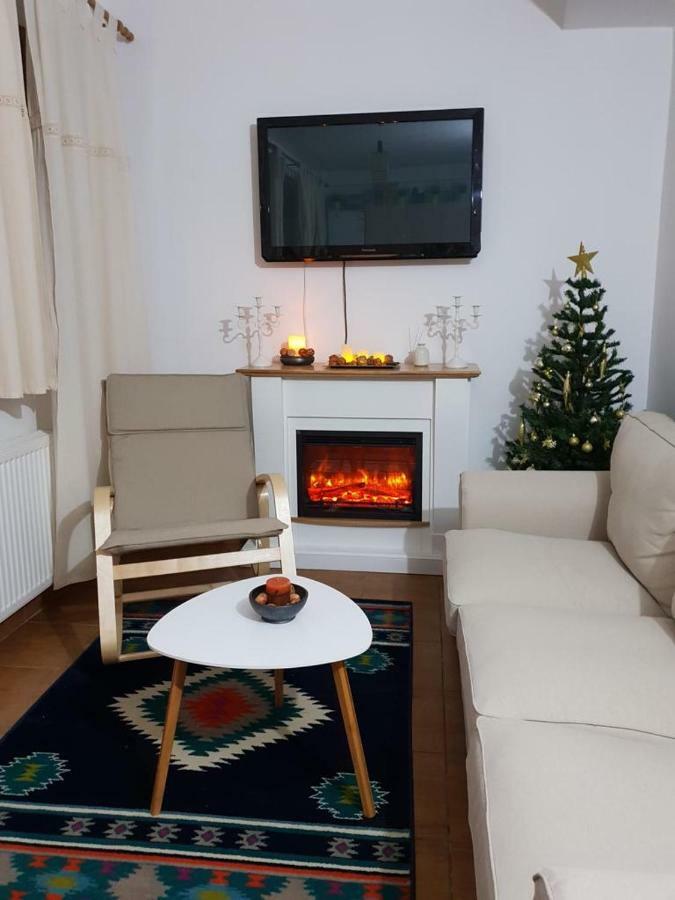 Fairytale Apartment Close To Bradu Ski Slope โปยานาบราซอฟ ภายนอก รูปภาพ